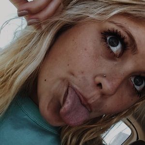 Meet your Posher, Calista